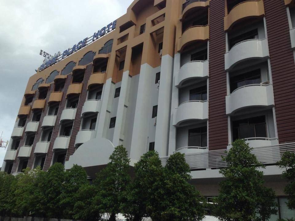 Rome Place Hotel Phuket Kültér fotó